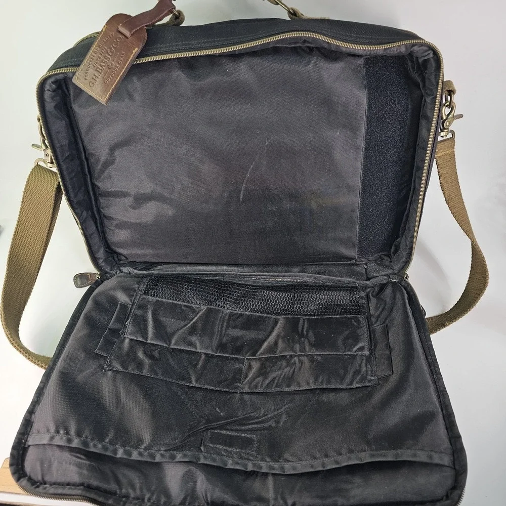 Vtg GH Bass Messenger Briefcase Shoulder Laptop Padded Leather Nylon Zip Case